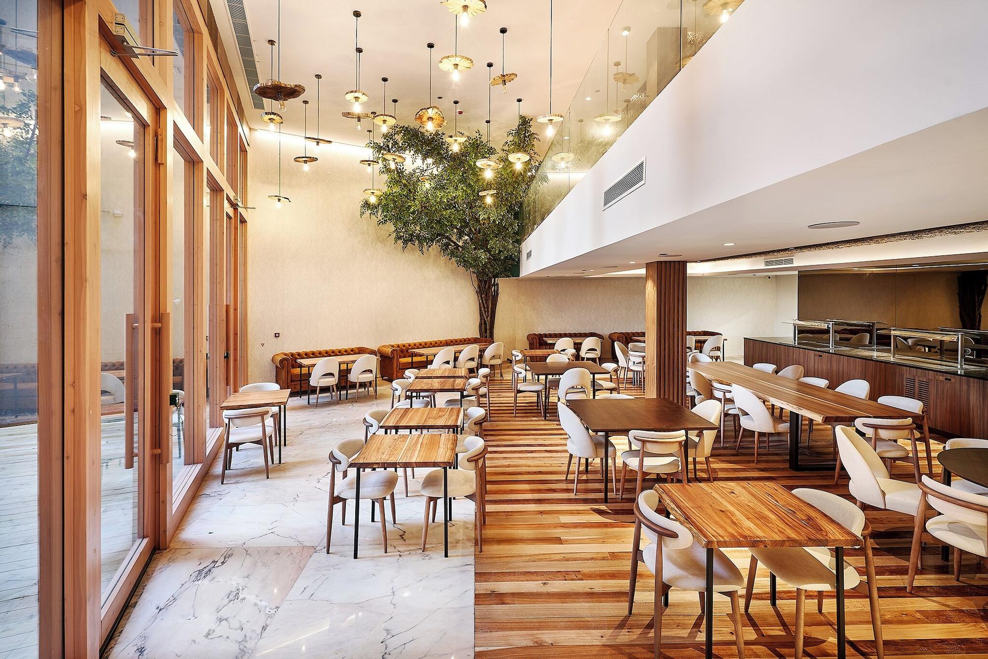 Restaurant The Log Porto Hotel by Piamonte Hotels
