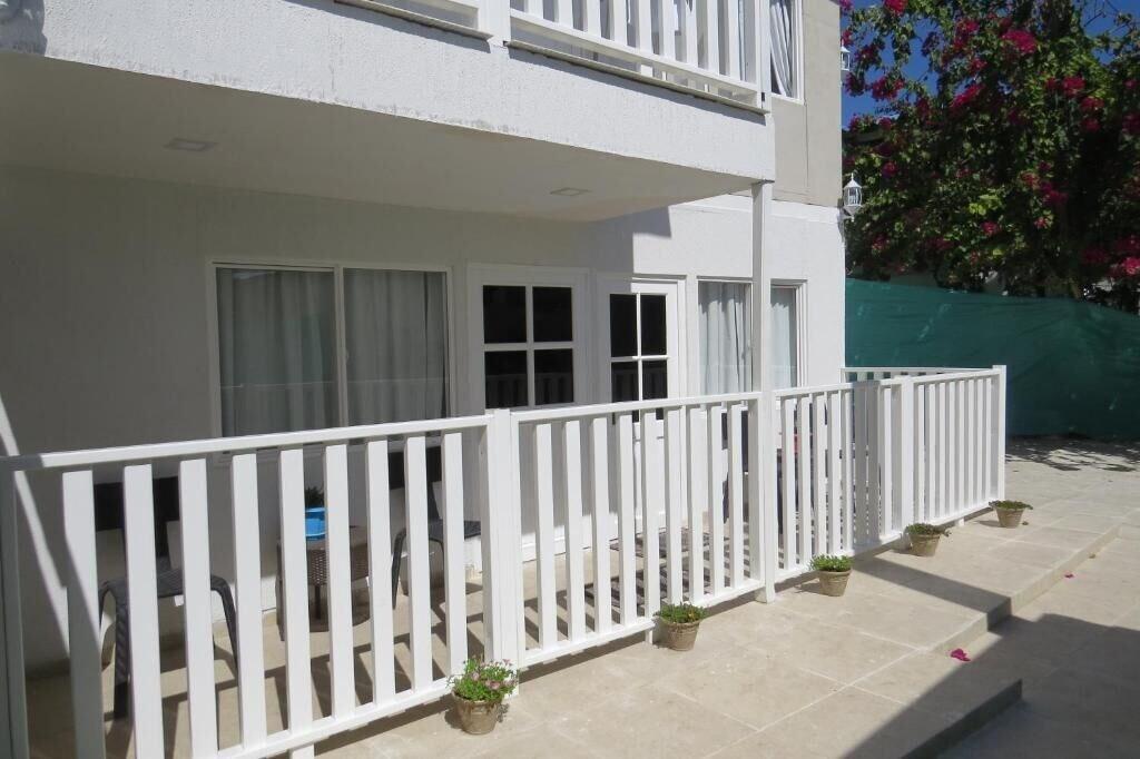 Vista Exterior Le Castel Blanc Hotel Boutique