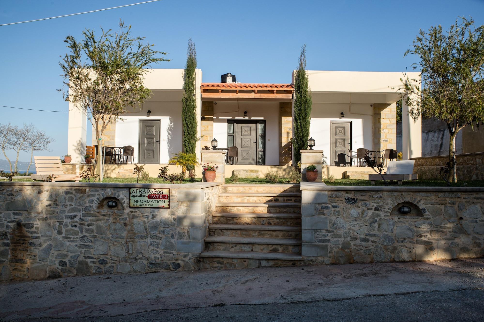 Vista Exterior Agarathos Traditional Rooms