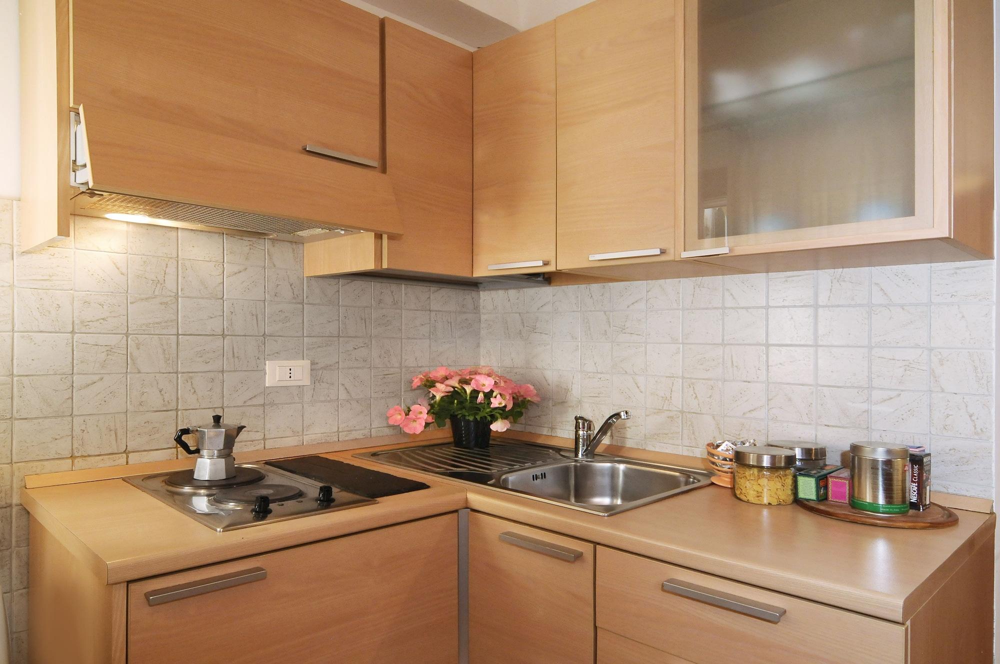 Equipamiento de Habitación Al Saor