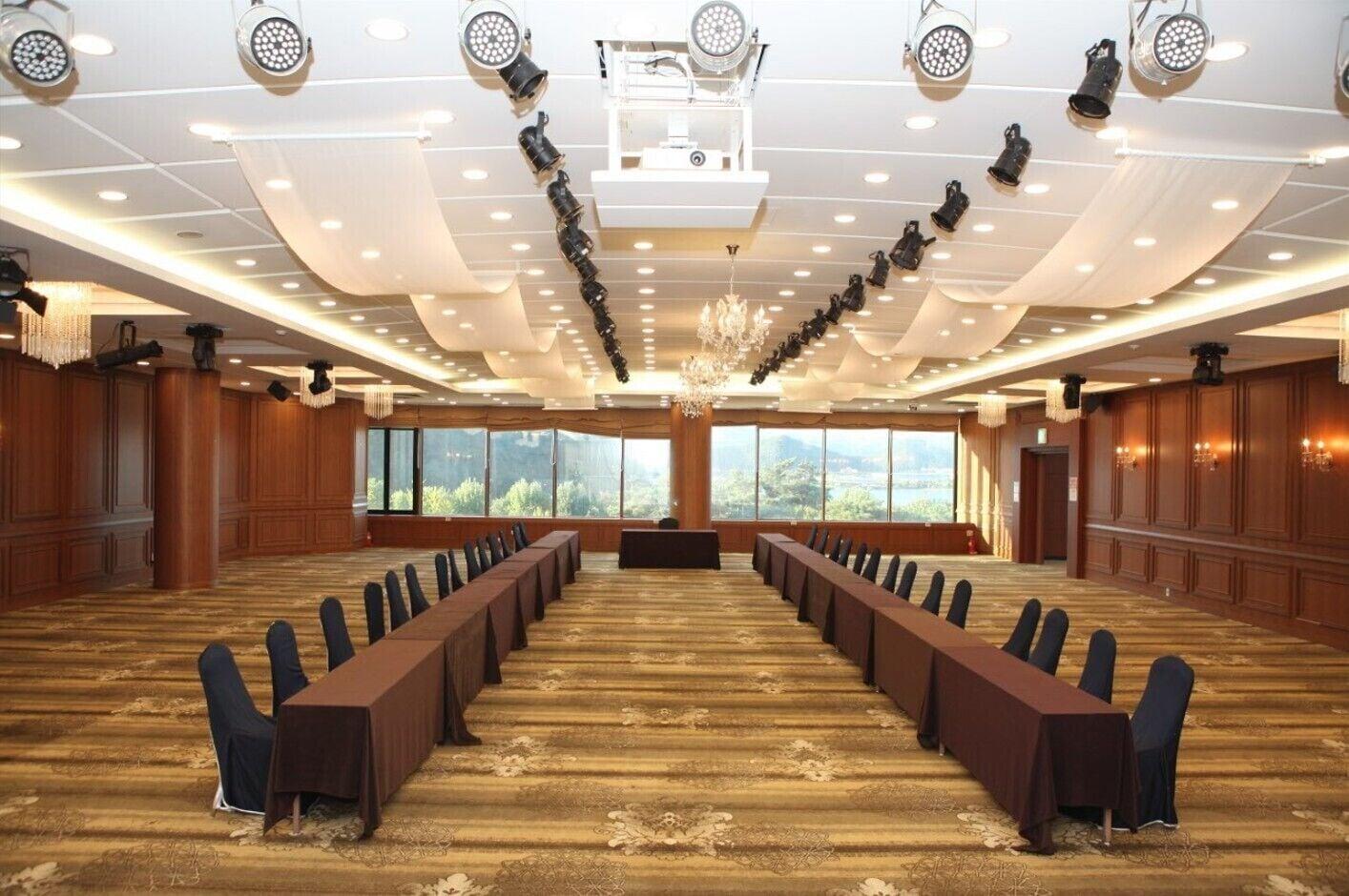 Sala de Reuniones Chuncheon Bears Hotel