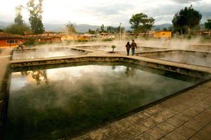 Actividad - Encantos coloniales: Hacienda La Colpa y Baños del Inca