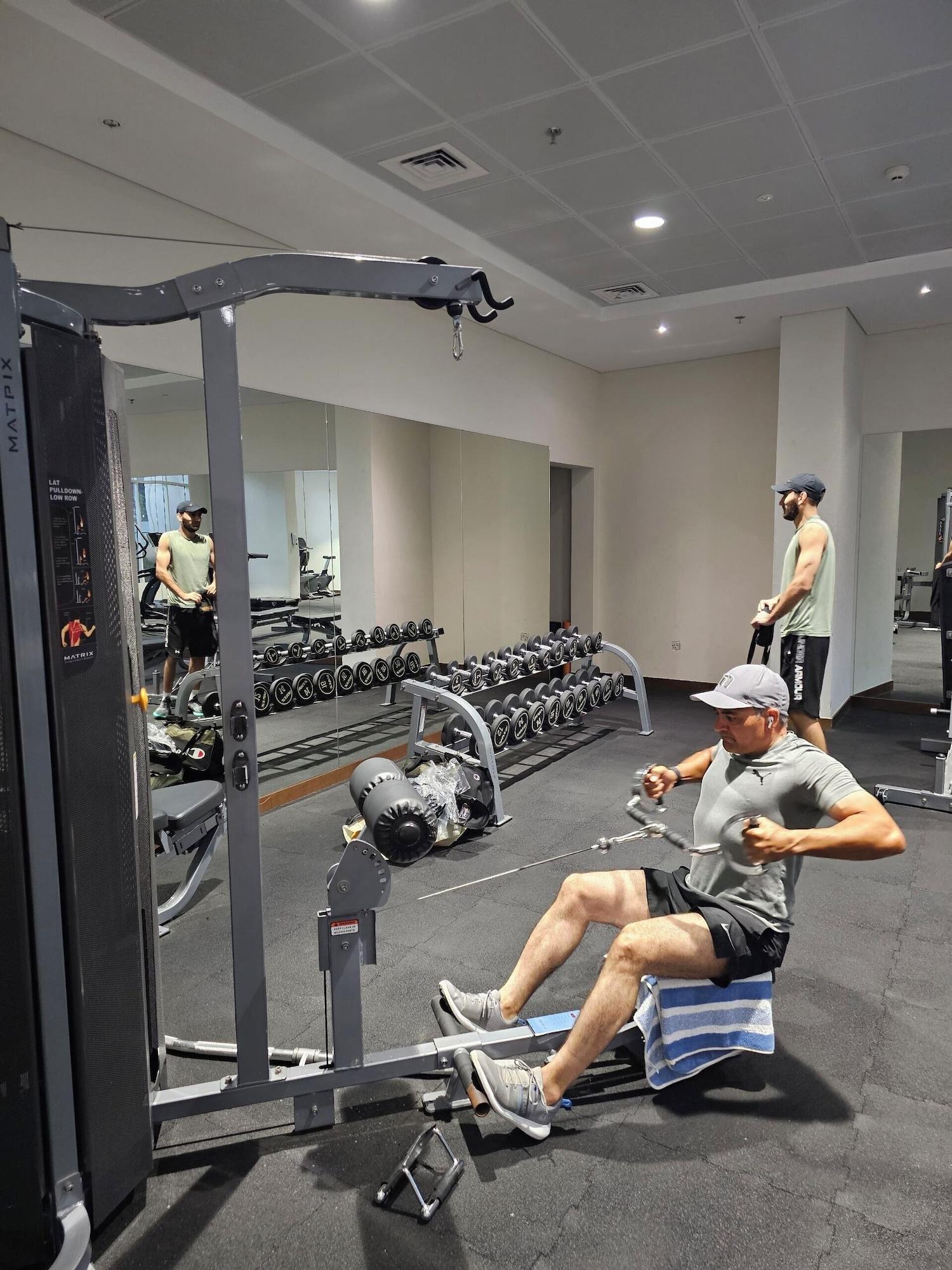 Gimnasio Downtown Hostel Dubai 1
