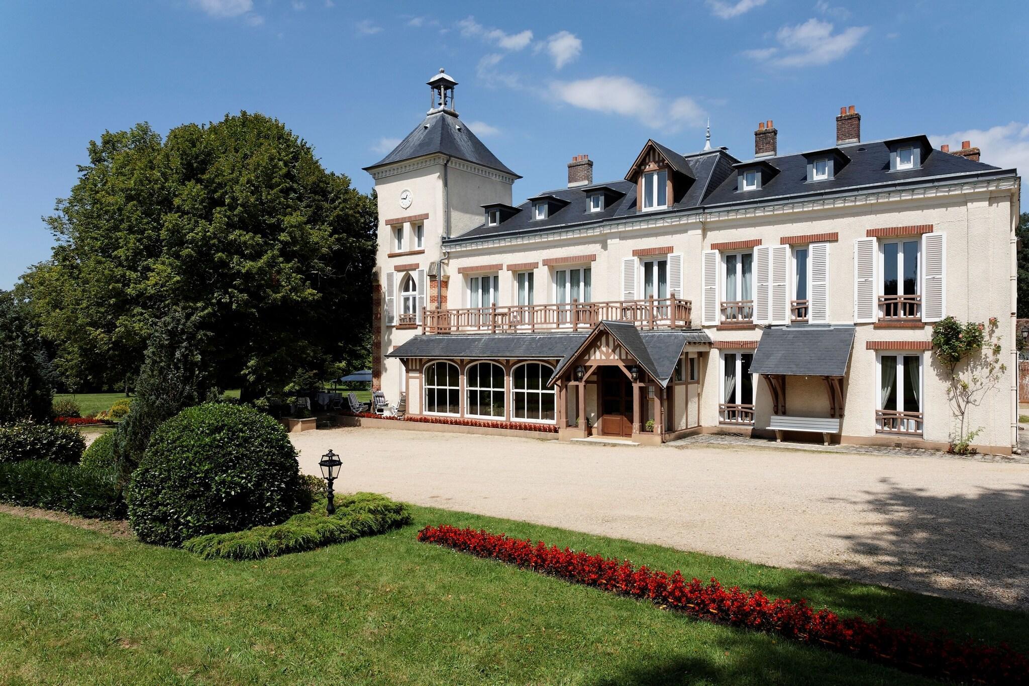 Vista Exterior Château des Bondons