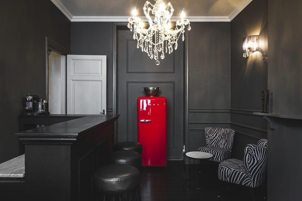 Bar/Salón La Passion Interdite