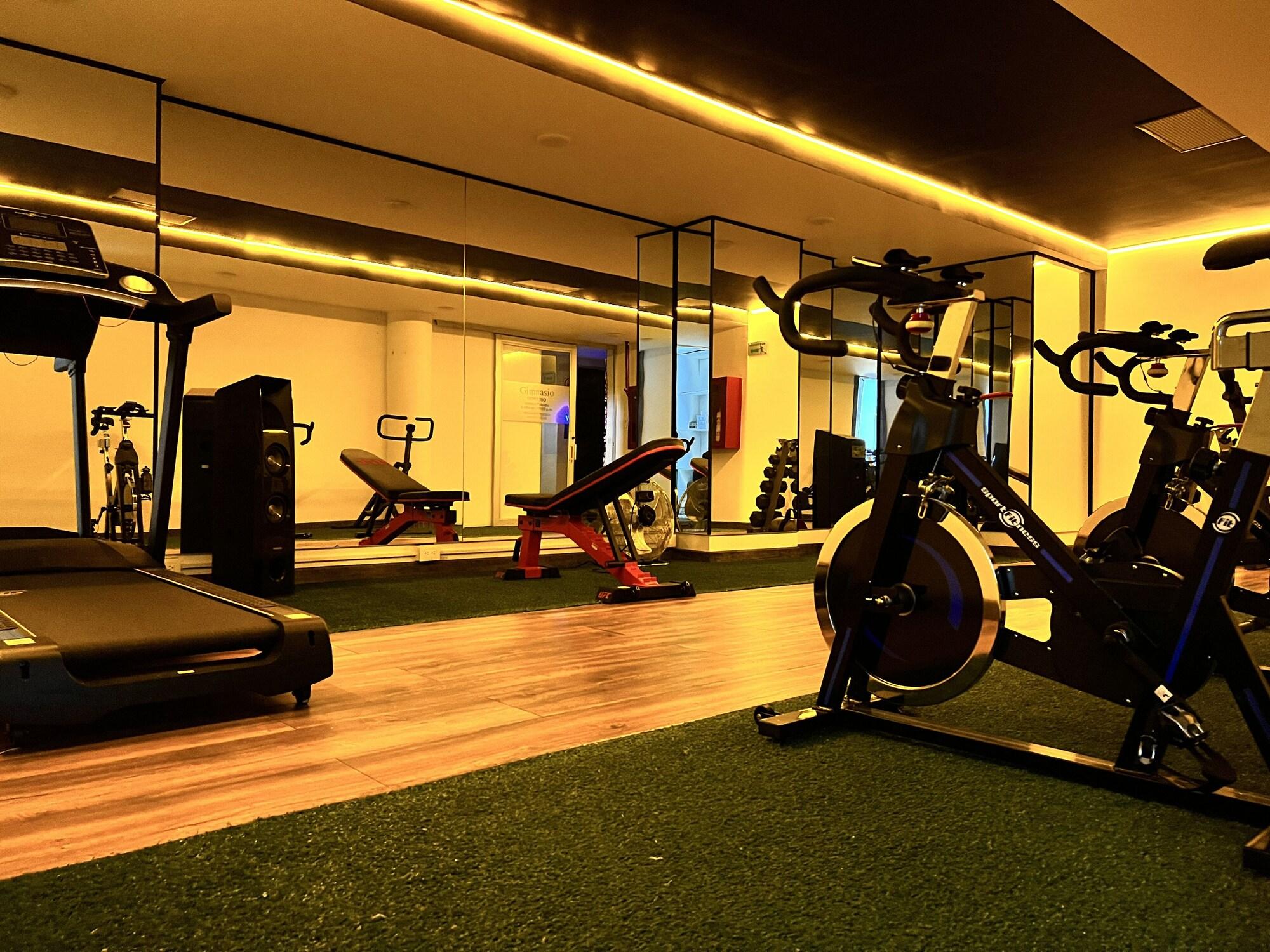 Gimnasio Trugo Luxury Rooms