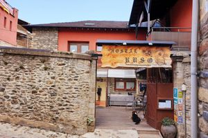 Alojamiento - Hostal Ruso