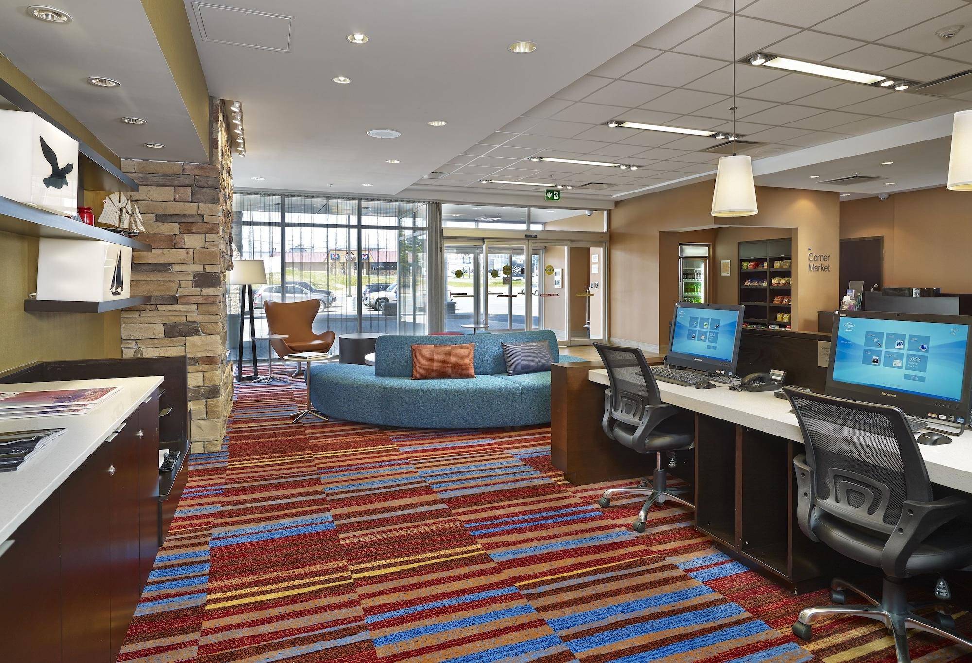 Vista Lobby Fairfield Inn & Suites by Marriott St. John's Newfoundland
