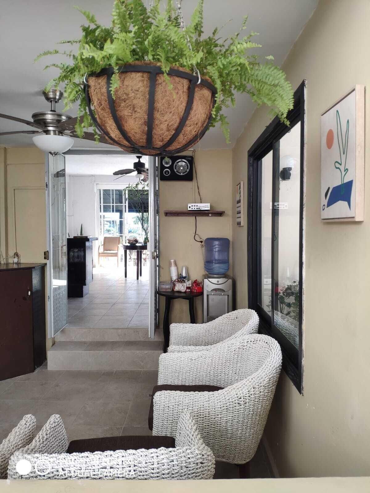 Comodidades del Alojamiento Hotel Caracoles Colima