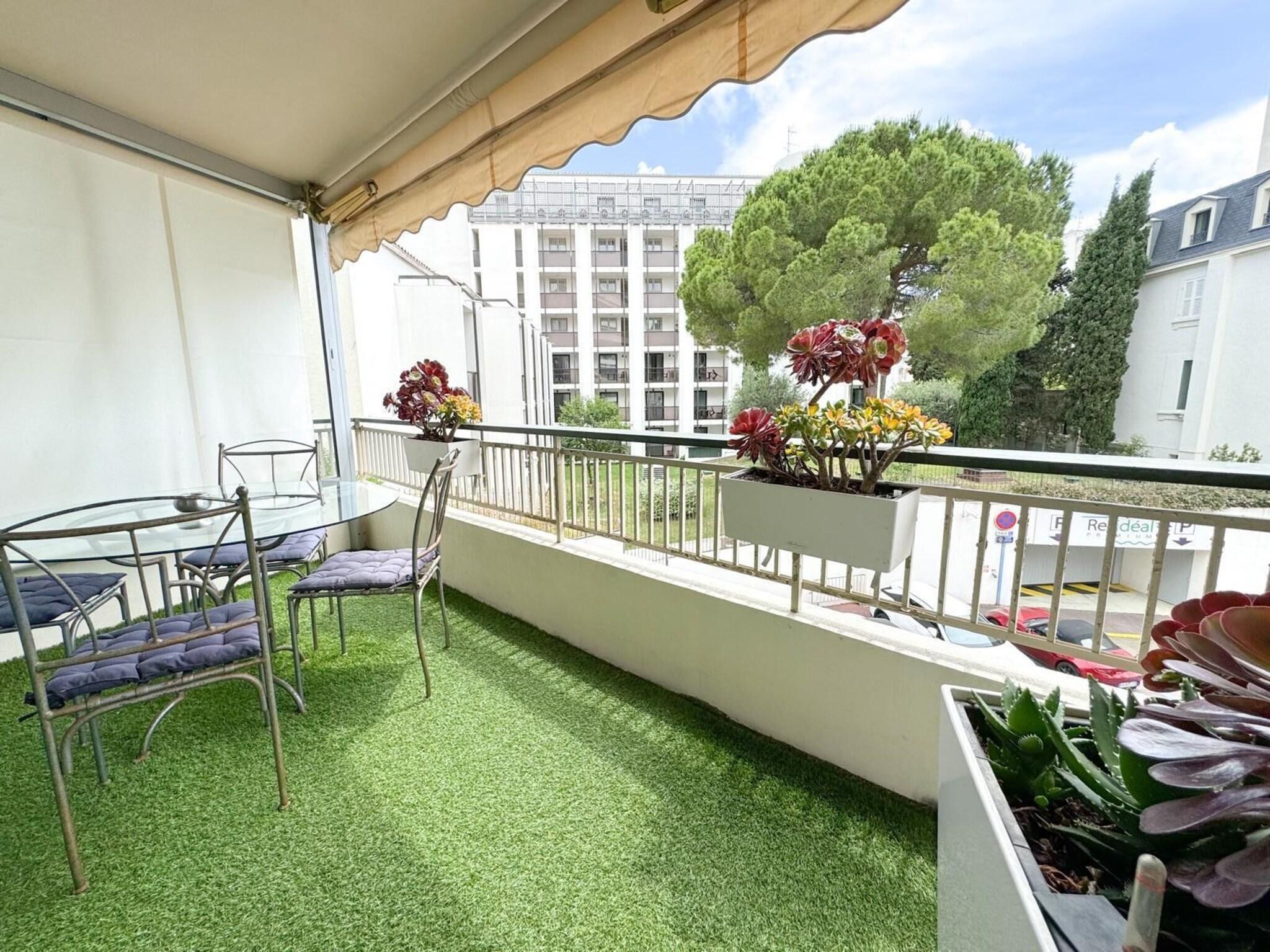 Varios Hotel De Provence