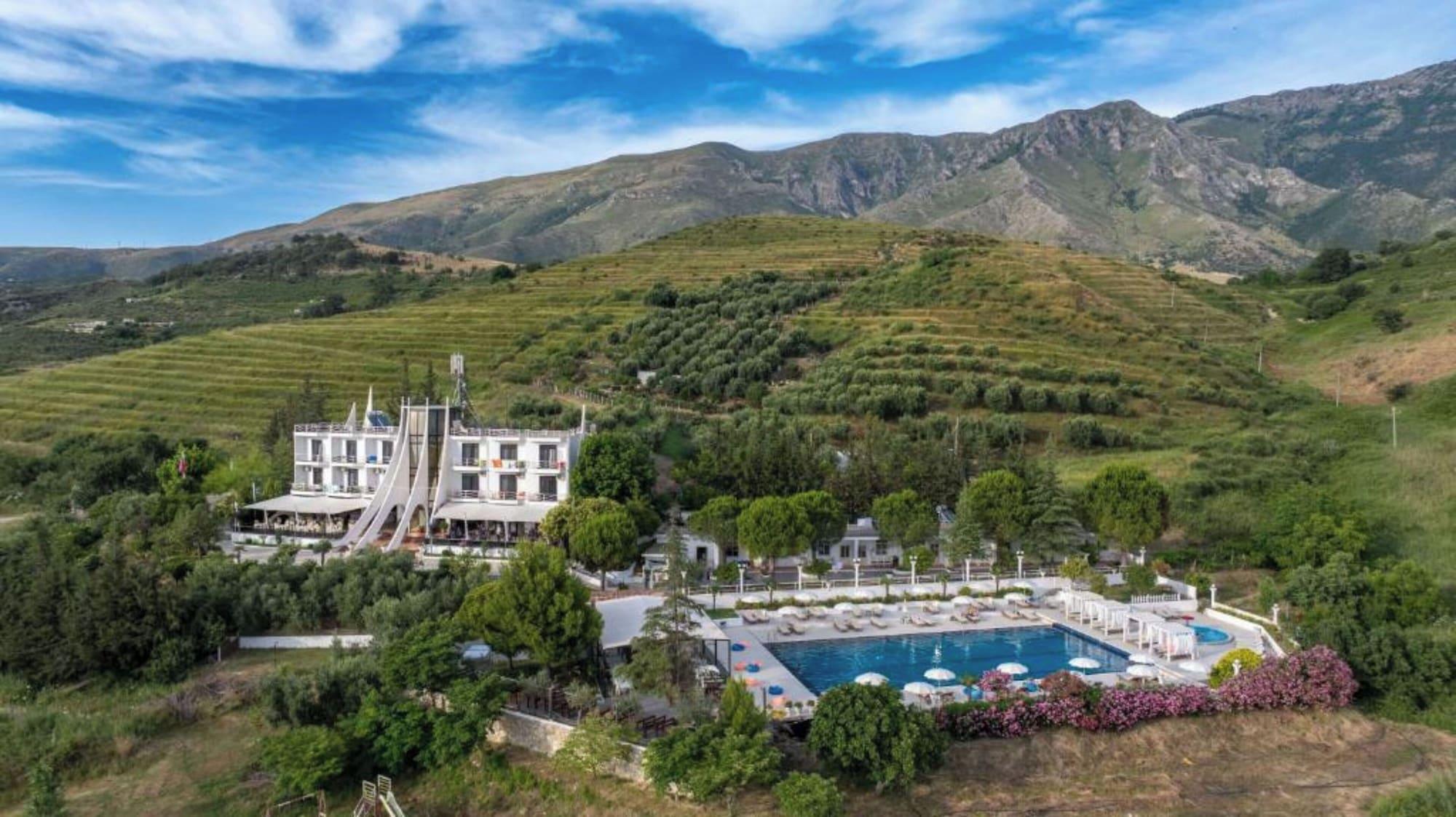 Varios Hotel Edva