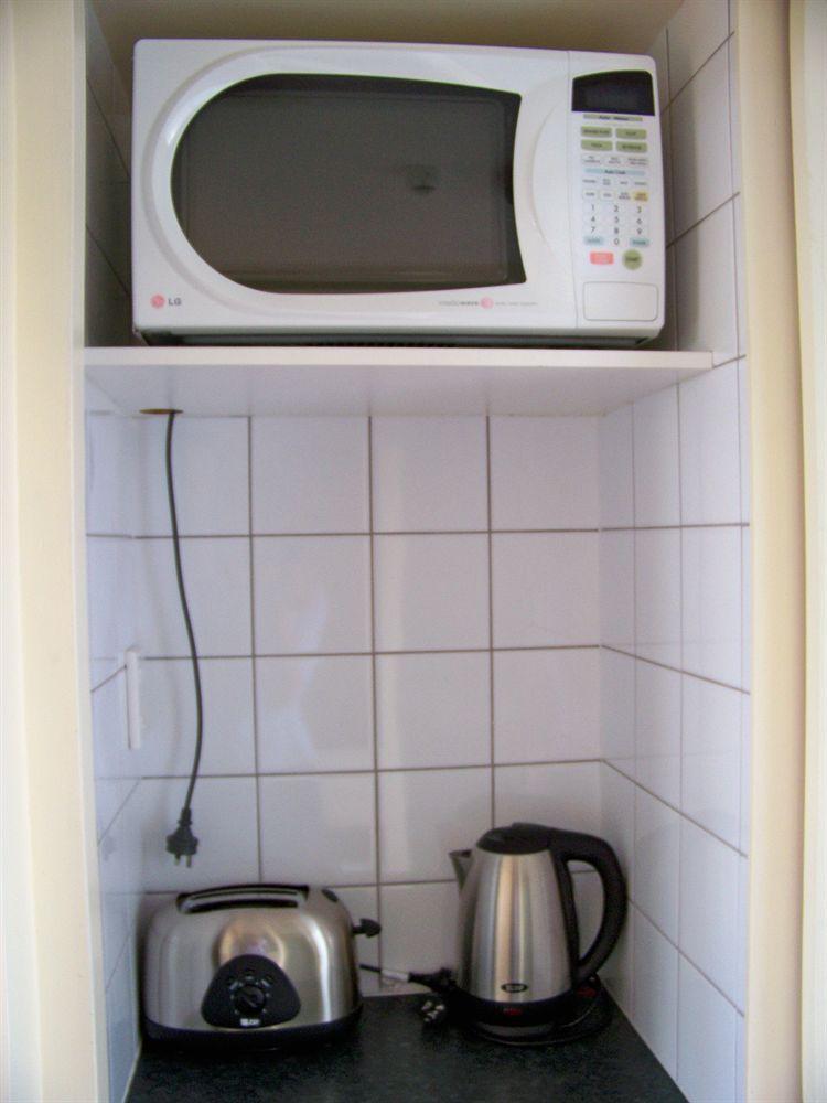 Set de Habitación Aaron Court Motor Inn