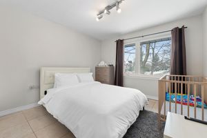 Renta Vacacional - 4 BEDROOM & 3 BATH (sleep 8) cozy bungalow home in Richmond Hill