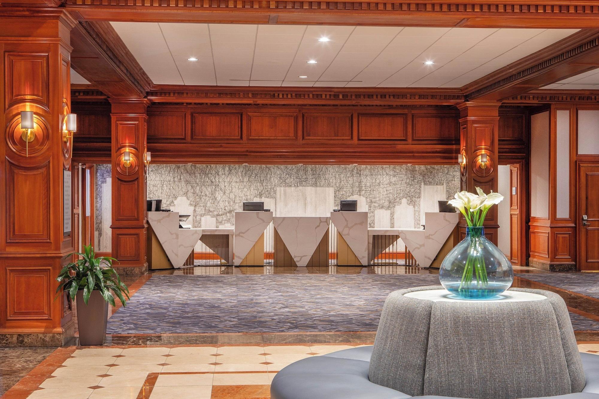 Vista Lobby Sheraton Music City Nashville Airport