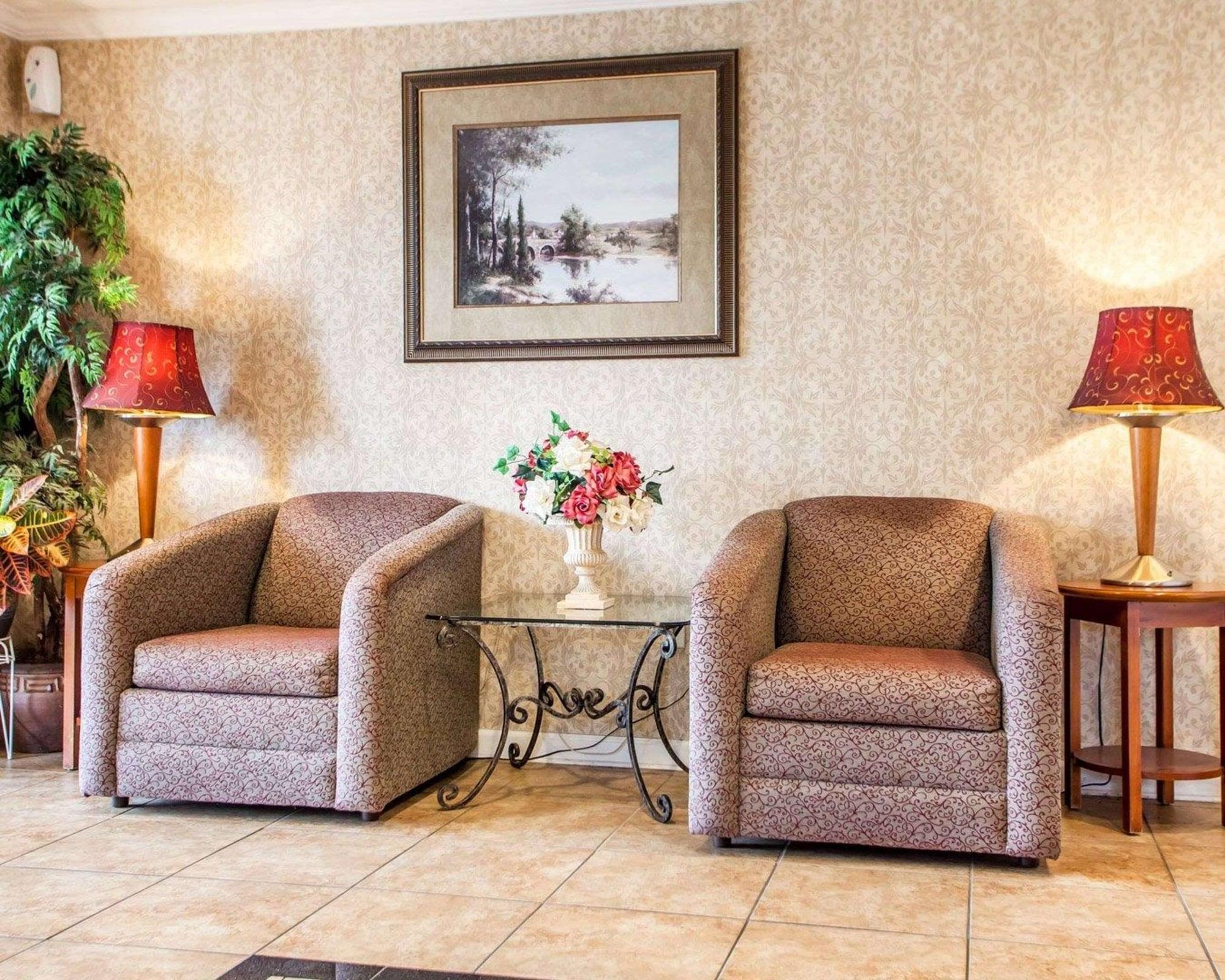 Vista Lobby Rodeway Inn Point Pleasant Beach