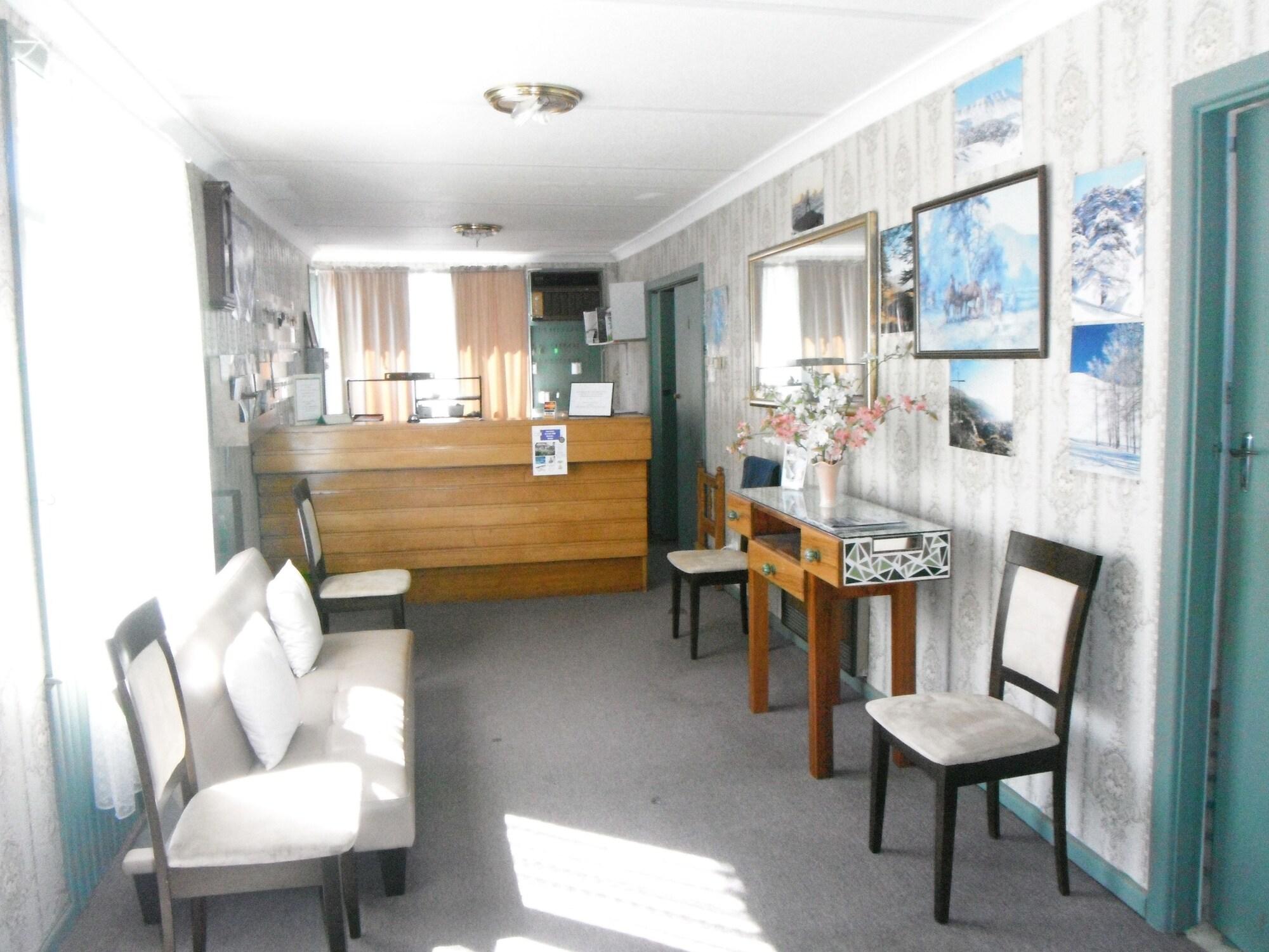 Varios Cooma Country Club Motor Inn