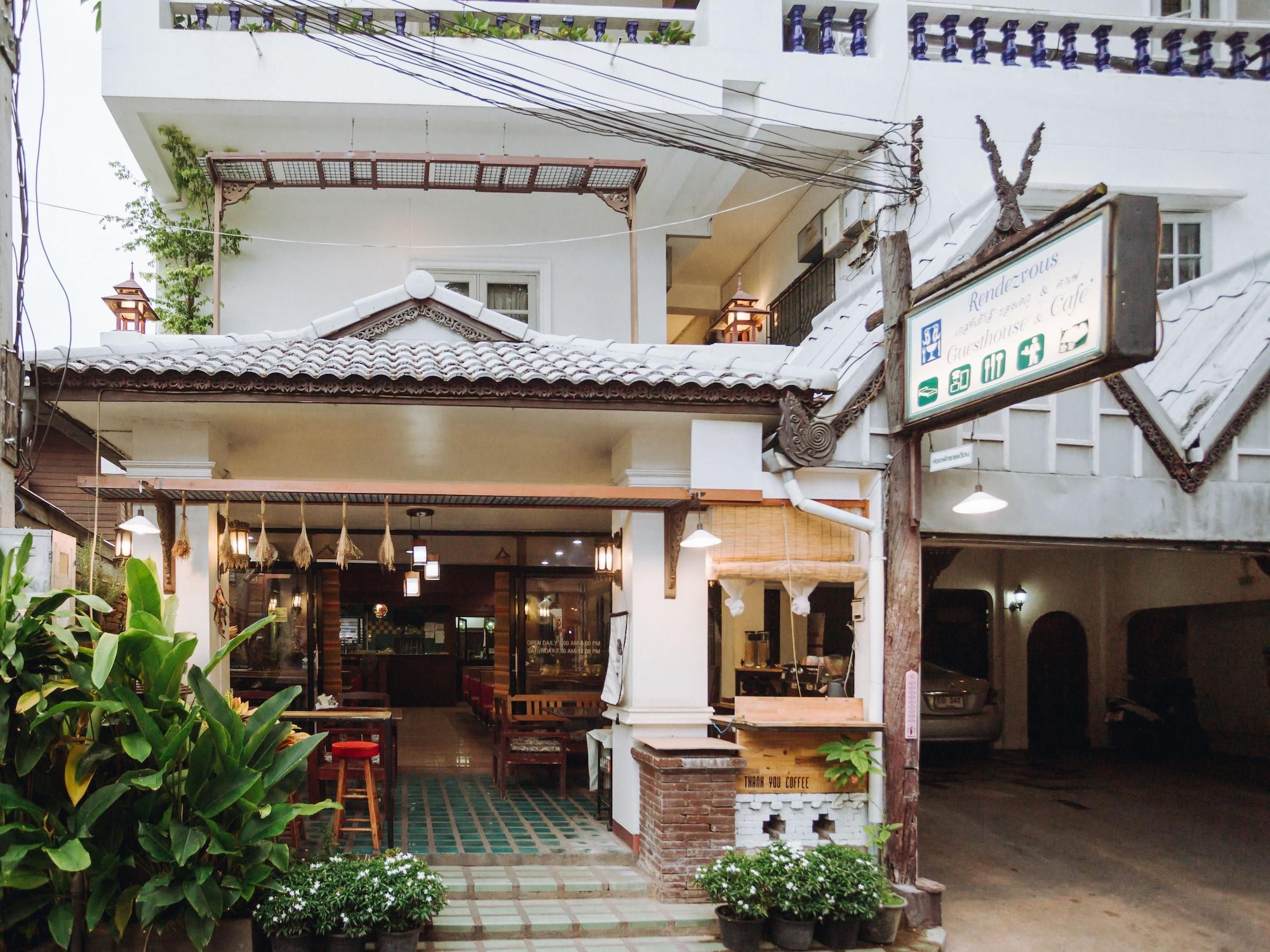 Vista Exterior Rendezvous Oldtown Chiangmai