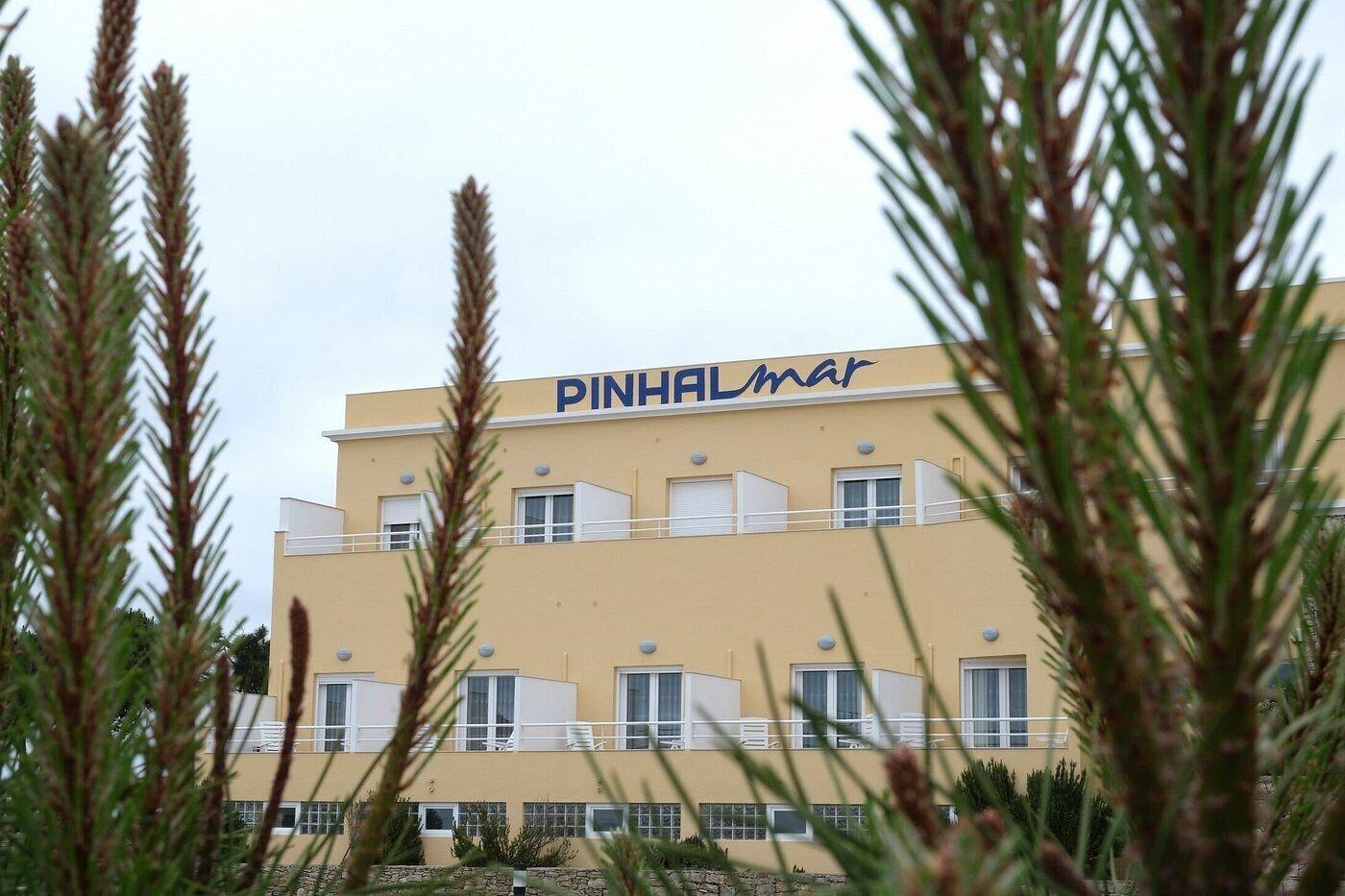 Vista Exterior Hotel Pinhalmar