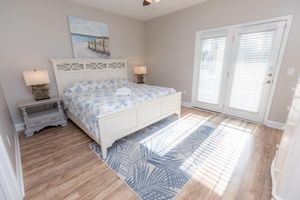 Alquiler Vacacional - FADE AWAY -New 5 Bedroom House Only Steps From The Ocean With a Private Pool