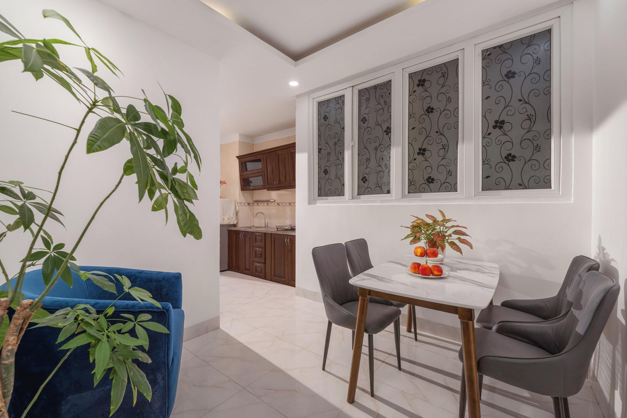 Restaurant Sea Beside Me Hotel & Suites