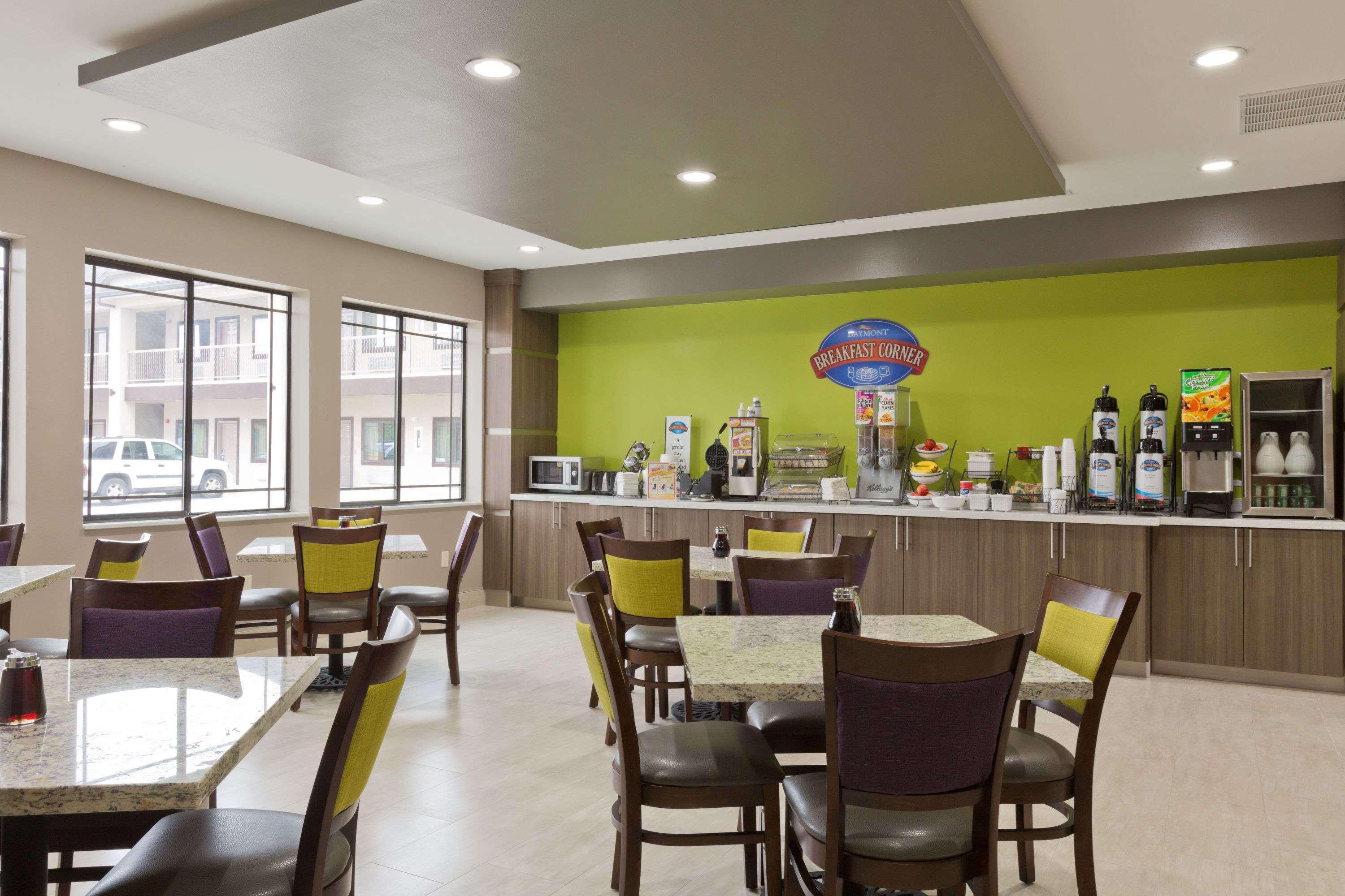 Restaurant Baymont By Wyndham Bryan College Station