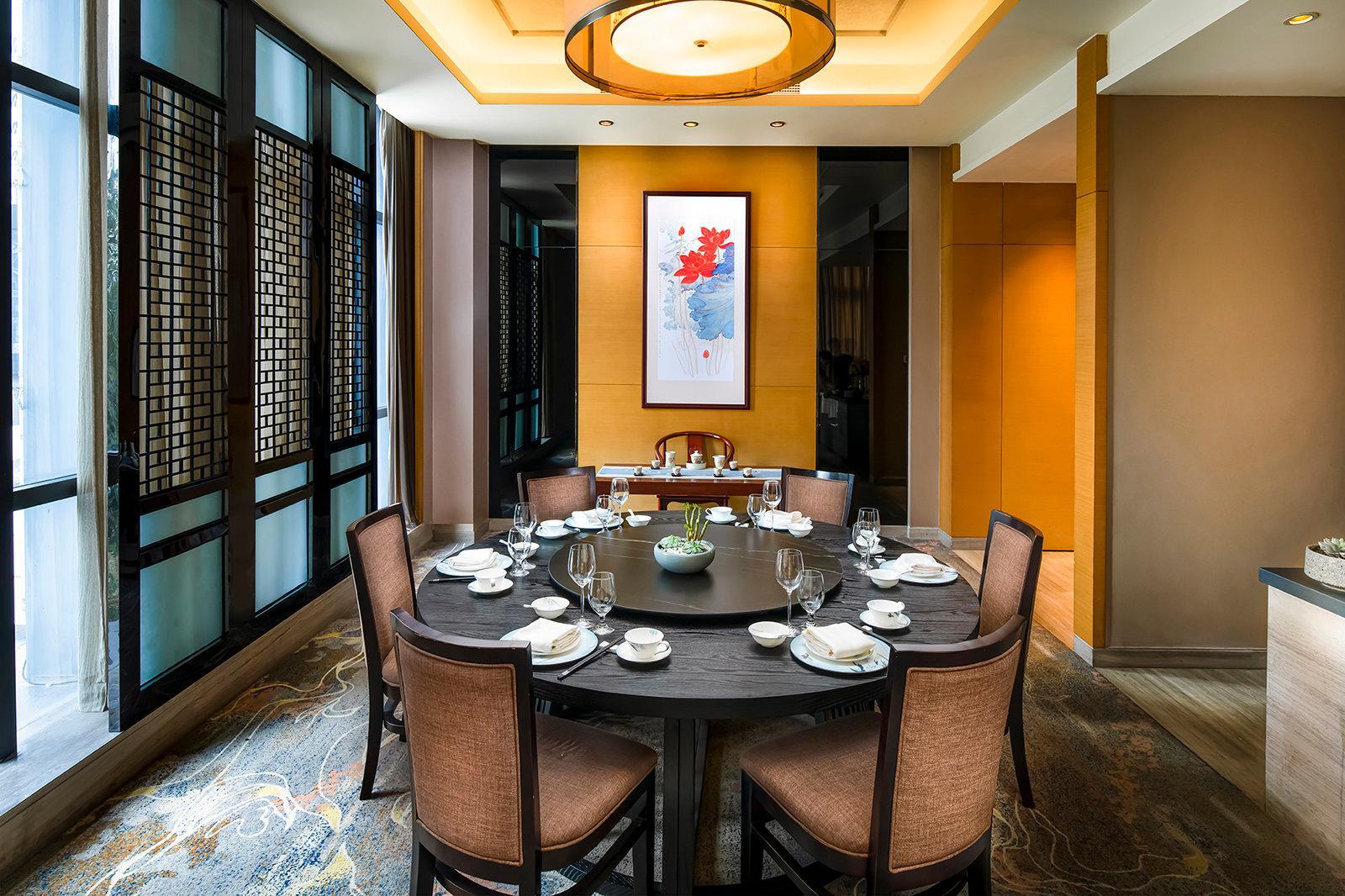 Restaurant Crowne Plaza Shenzhen Longgang City Centre by IHG