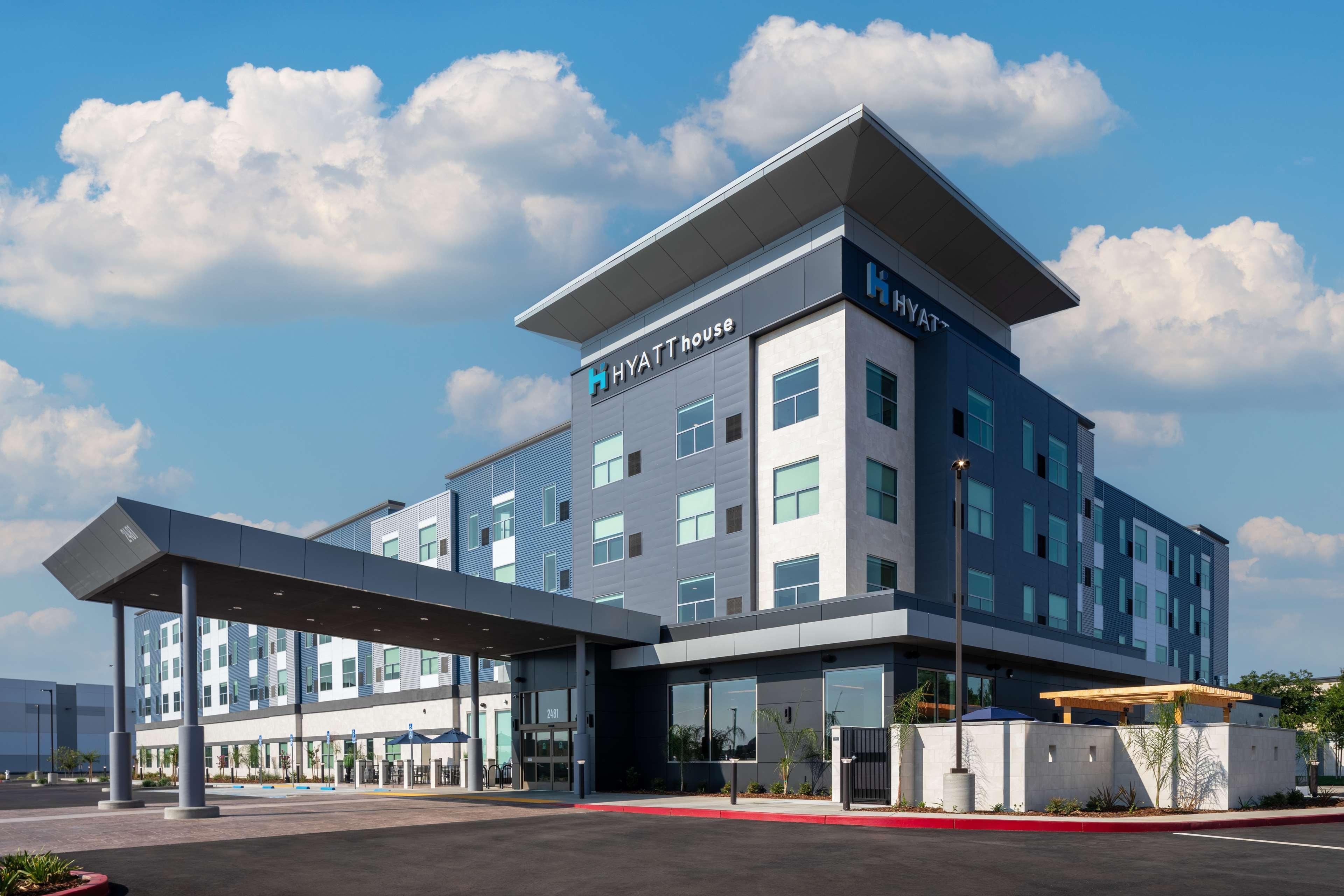 Vista Exterior Hyatt House Vacaville