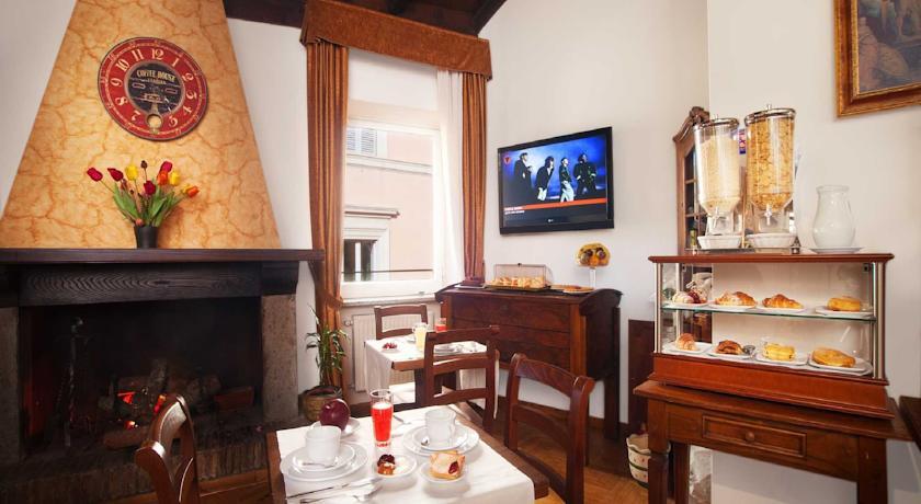 Bar/Salón Pantheon Inn