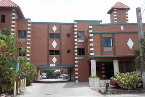 Alojamiento - Miami Princess Hotel