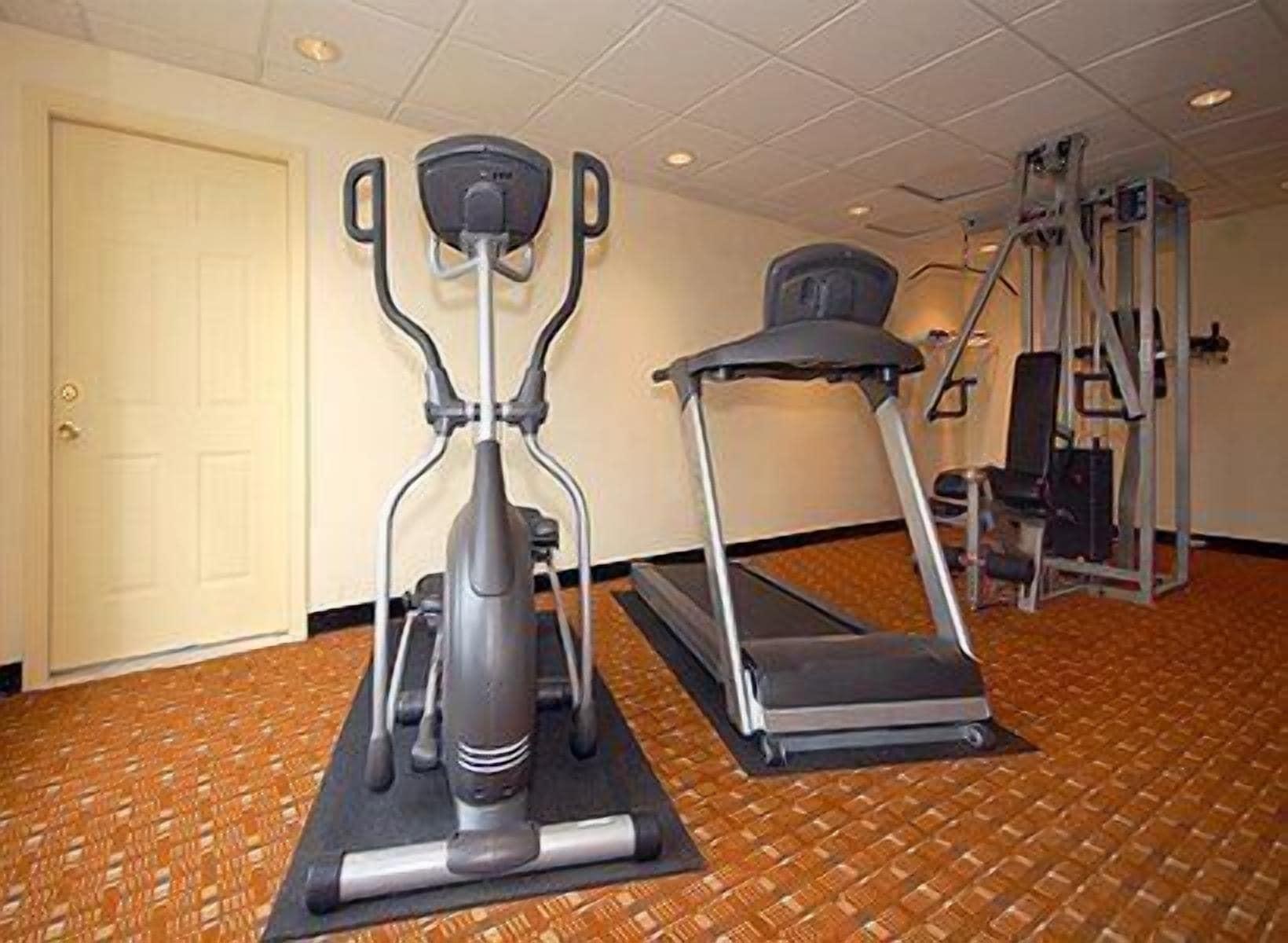 Gimnasio Baymont by Wyndham Indianapolis East