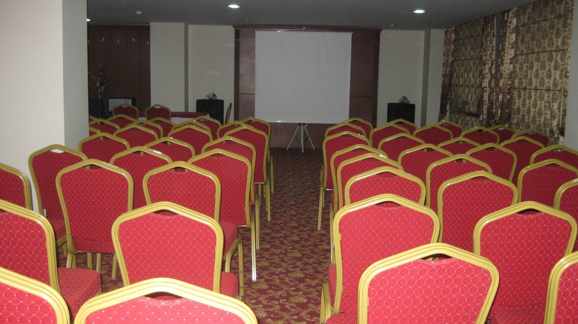 Sala de Reuniones Grand Ozeren Otel & Spa