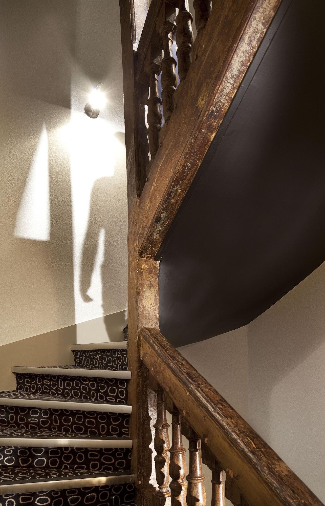 Varios Hôtel Georgette