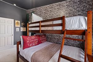 Alquiler Temporario - Enchanted Garden Resort 2 Miles from Disney 4 Bedroom Townhome 4 Townhouse