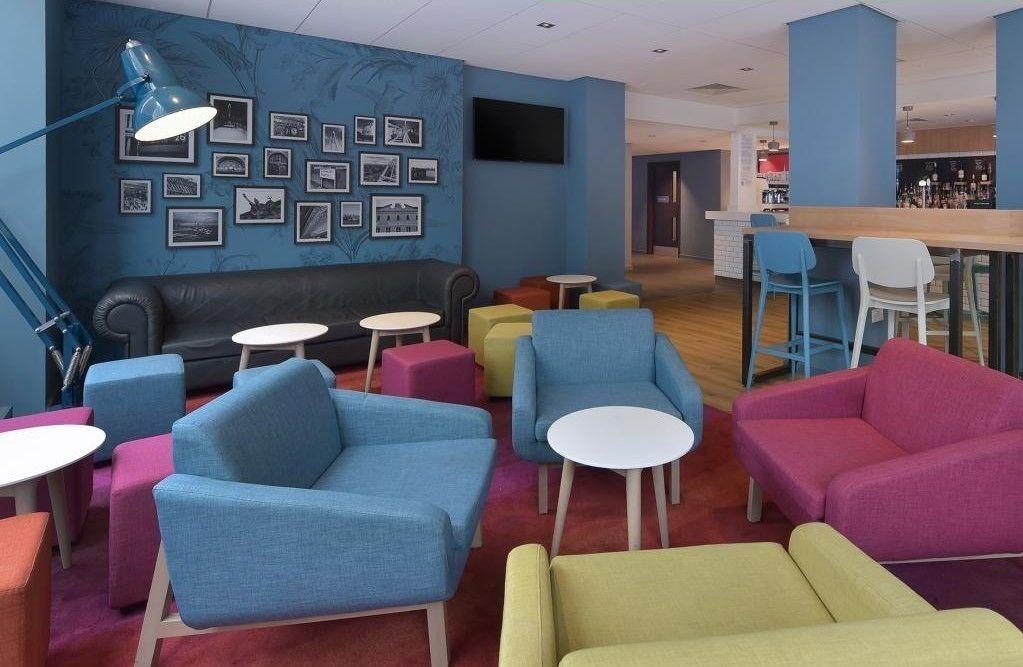 Vista Lobby Travelodge London Central Waterloo