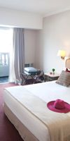 undefined - Hotel 4 estrellas con Desayuno