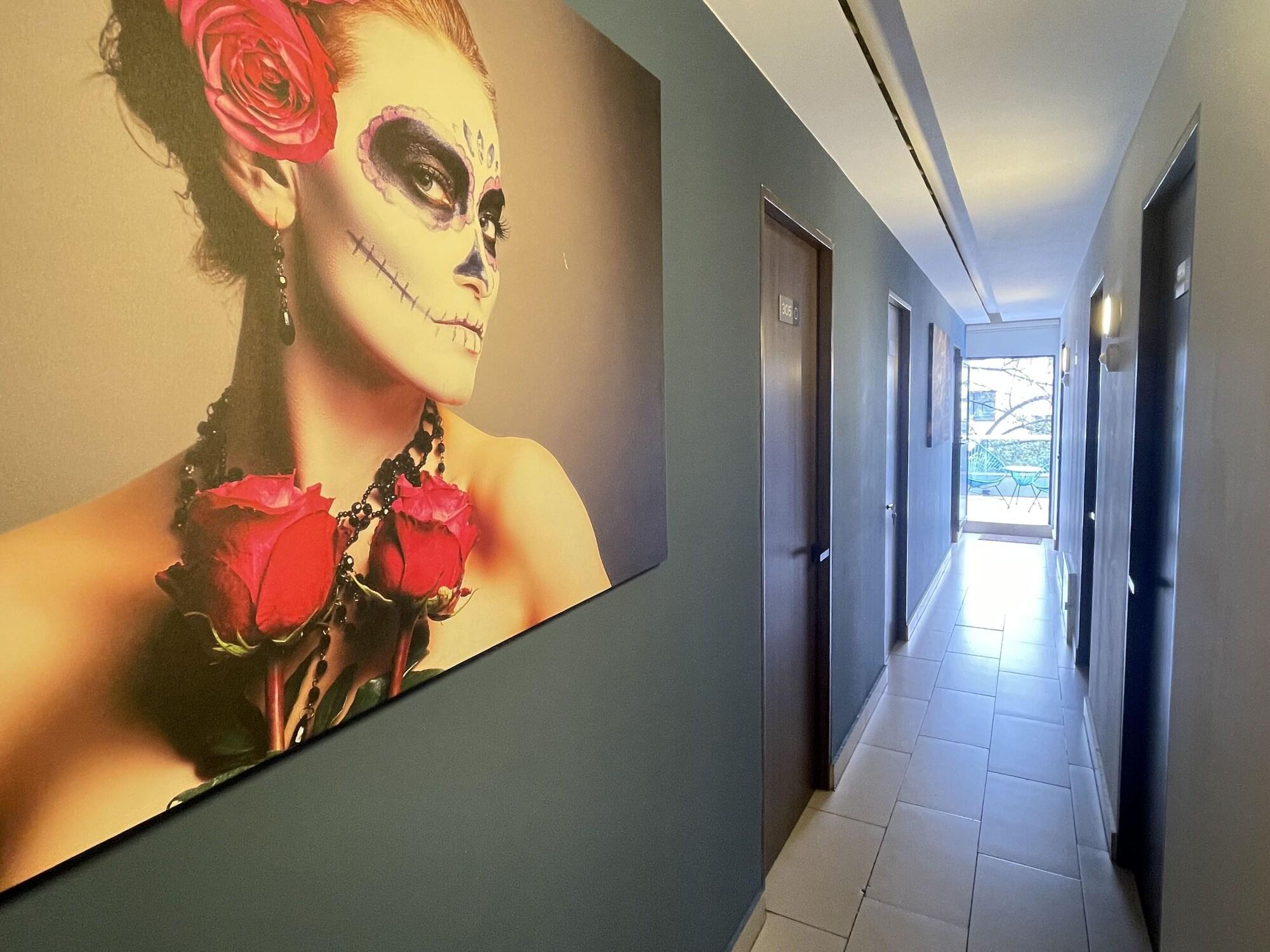 Varios Colmena Hotel CDMX Tonala