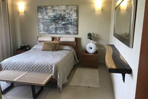Alquiler Vacacional - The Condo is in the gated Sirenis Resort community.