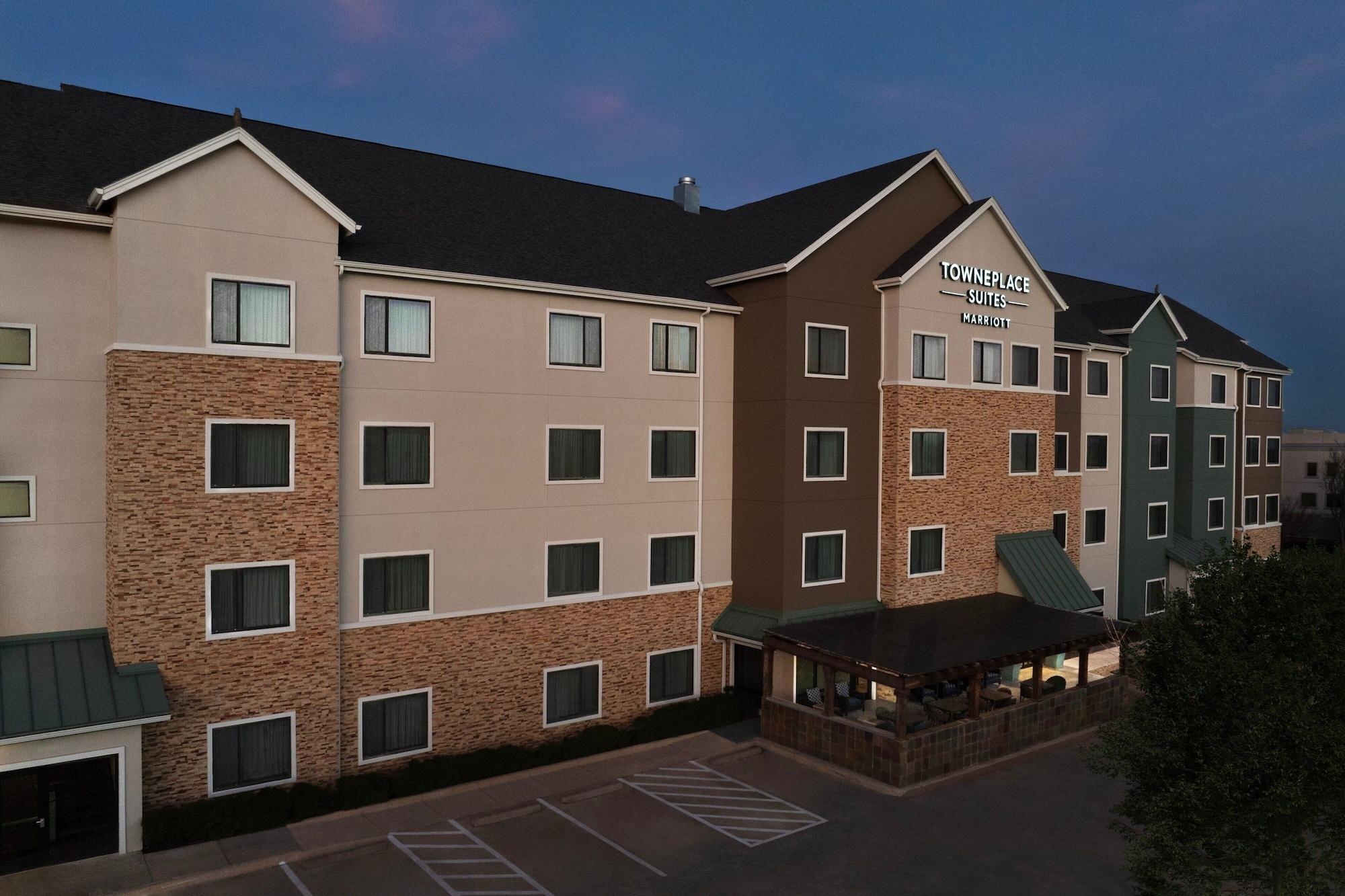 Vista Exterior TownePlace Suites Dallas DeSoto