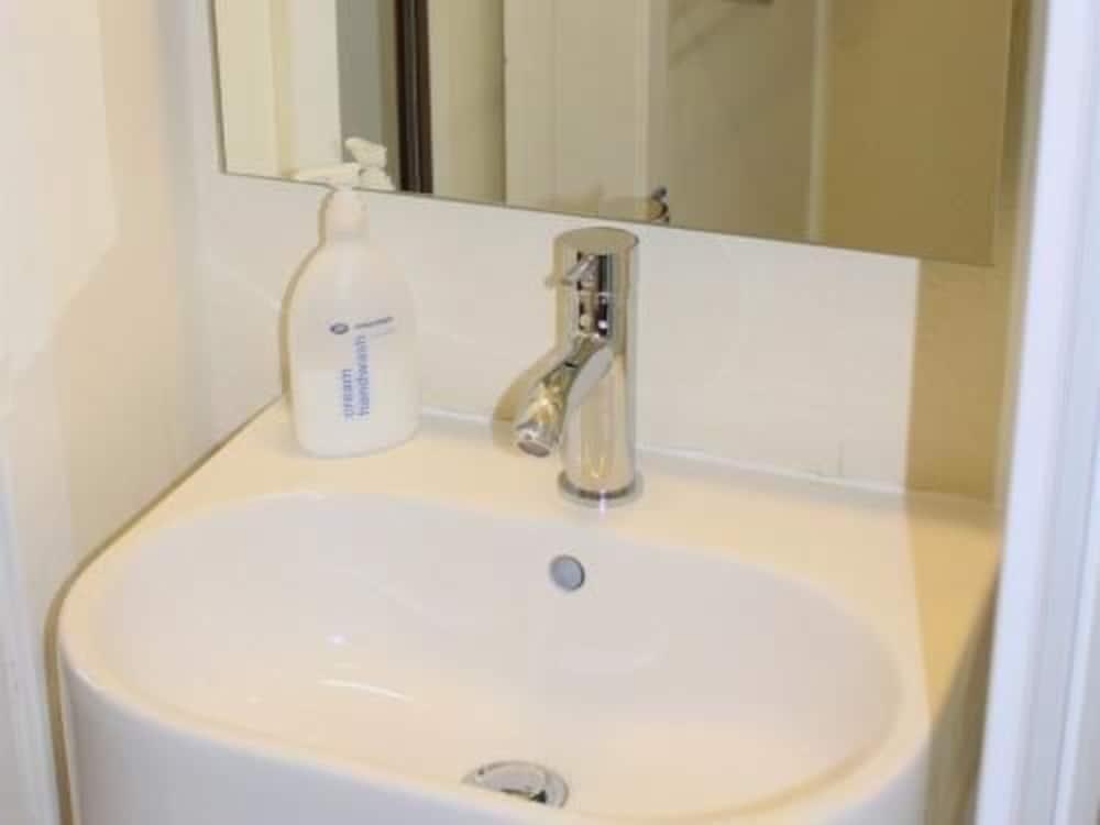 Set de Habitación Sheridan Guest House