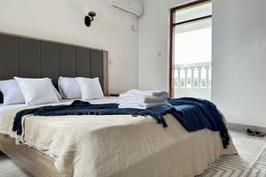 Alquiler Vacacional - Seven Seas, Ocean Views 3BR Penthouse in Nyali