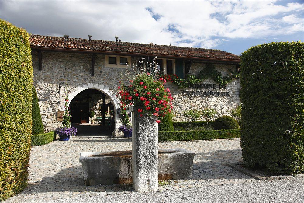 Varios Domaine De Chateauvieux