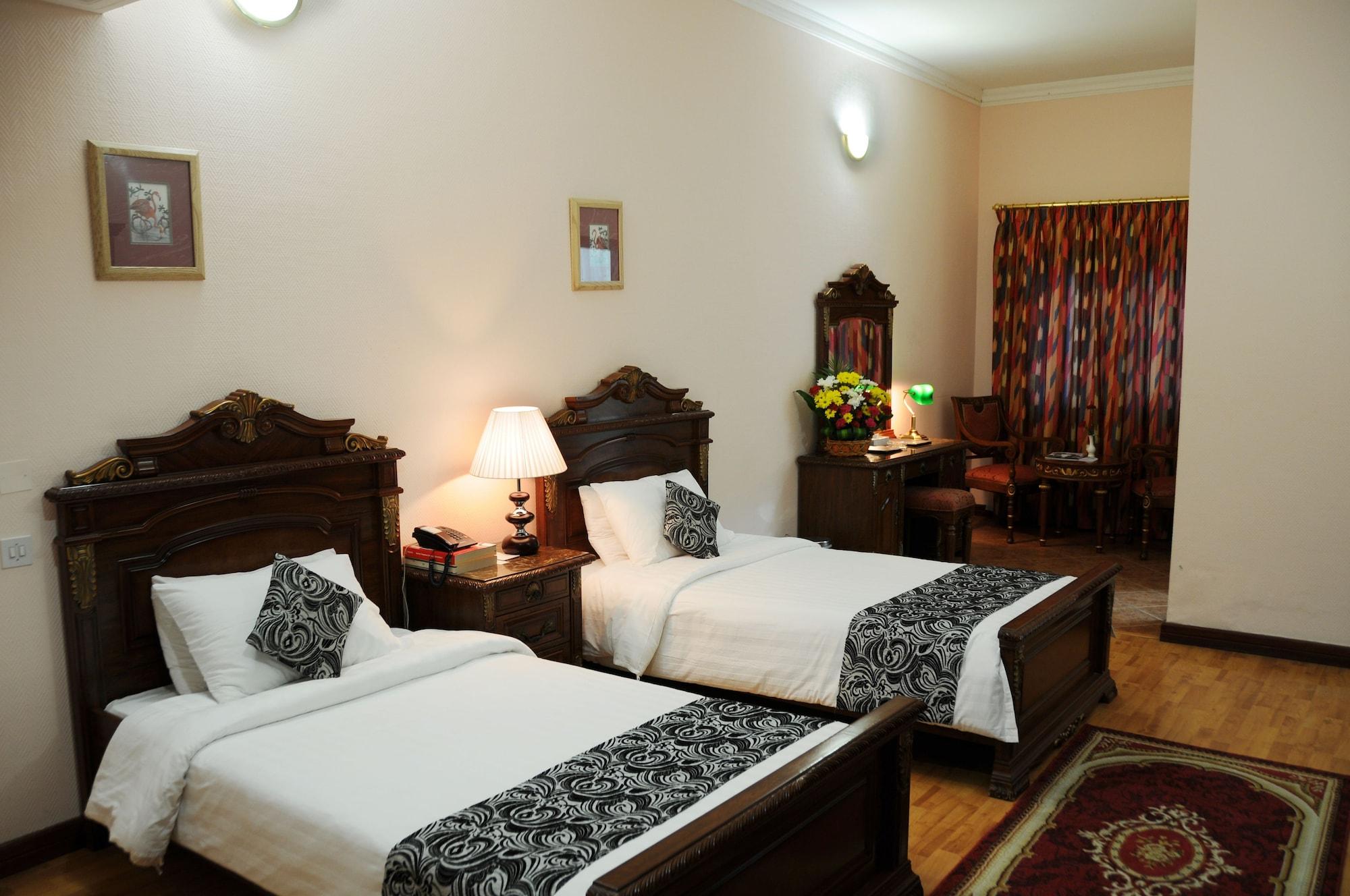 Habitación Gulf Gate Hotel