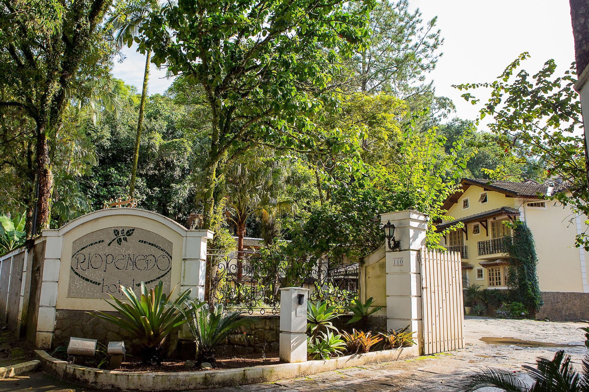 Vista Exterior Hotel Rio Penedo