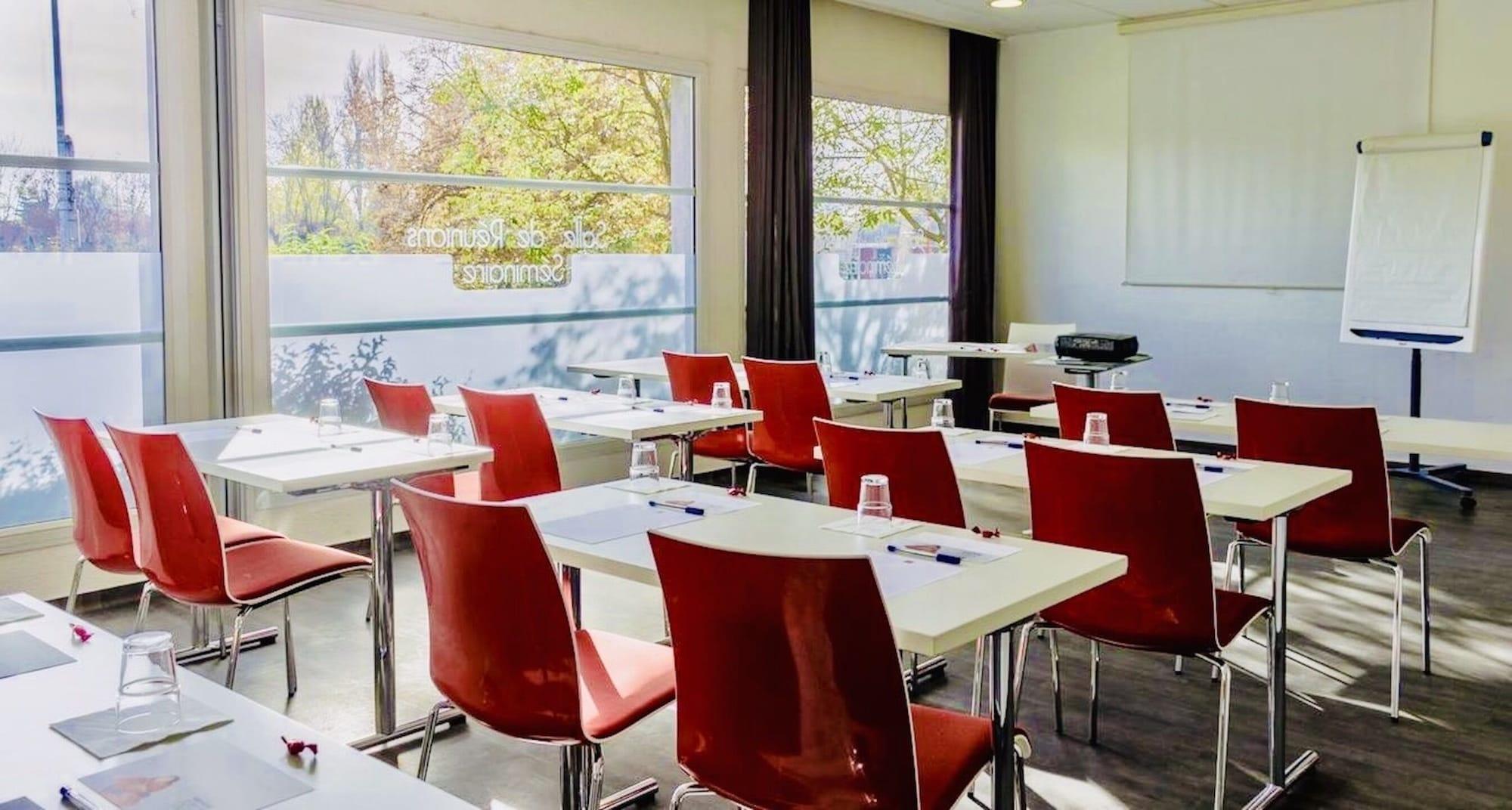 Sala de Reuniones ibis Strasbourg Aéroport Le Zenith