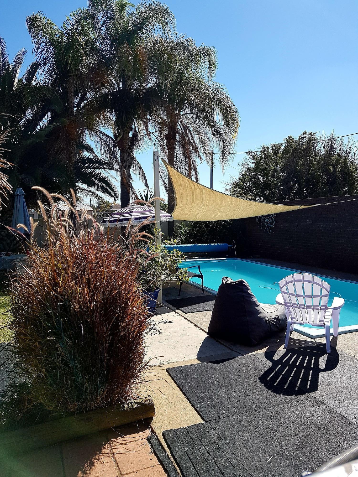 Instalaciones Recreativas Bidgee Motor Inn