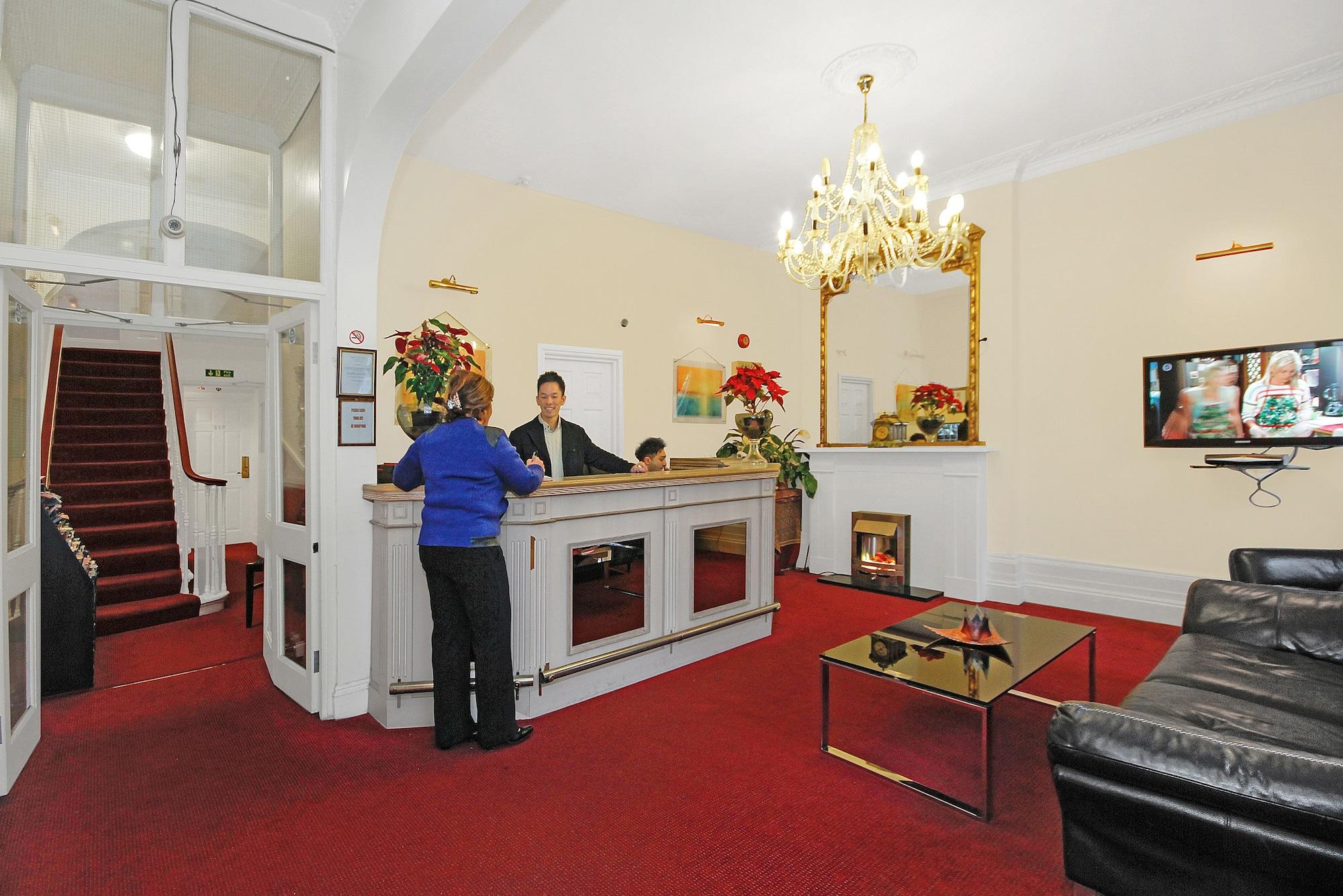 Vista Lobby Kingsway Park Hotel at Park Avenue