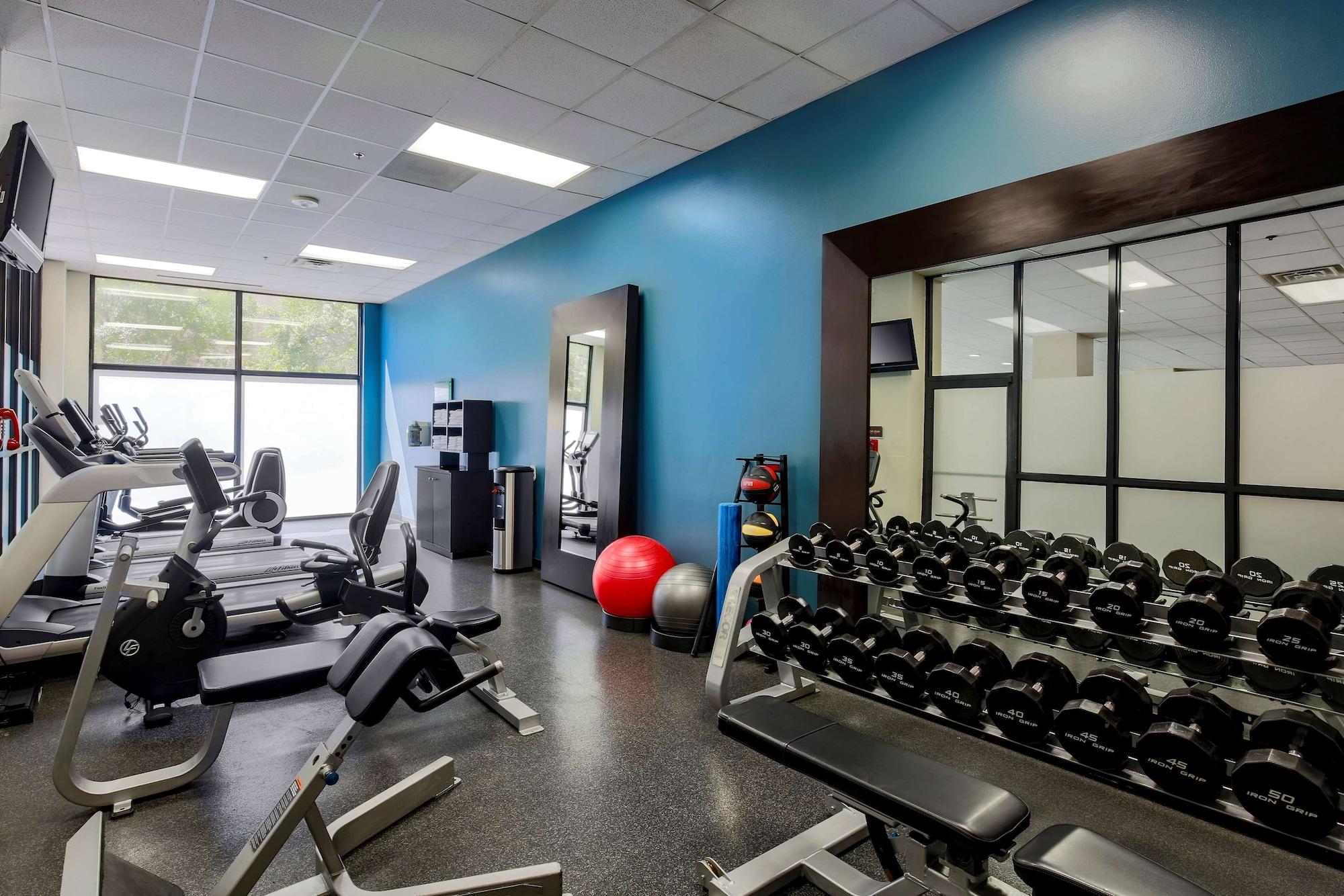 Gimnasio Embassy Suites by Hilton Dallas Love Field