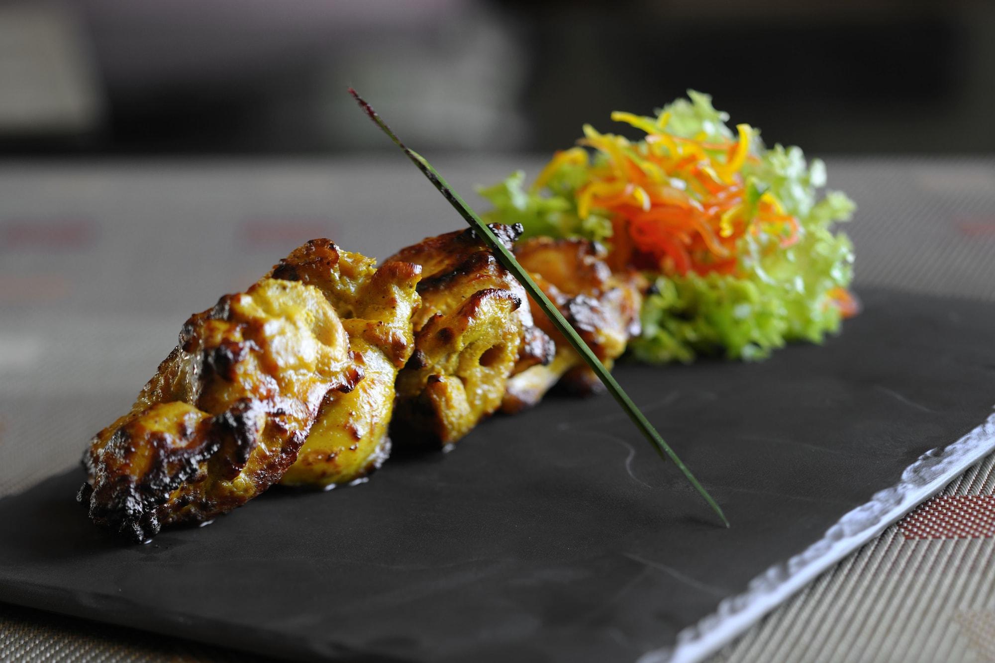 Restaurant Courtyard by Marriott Kuwait City