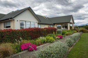 Alojamiento - Ribbonwood Country House