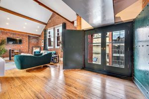 Alquiler Vacacional - Host Stay Bands Warehouse VI